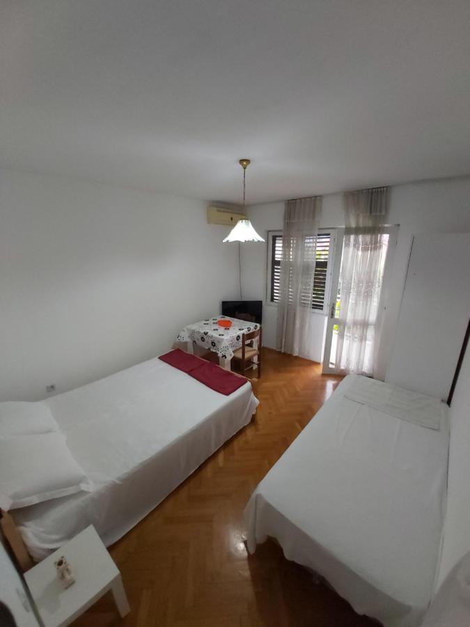 Apartments Maki Tivat Exterior photo