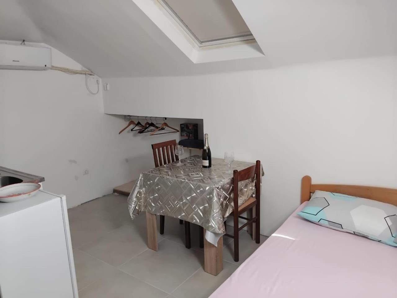 Apartments Maki Tivat Exterior photo