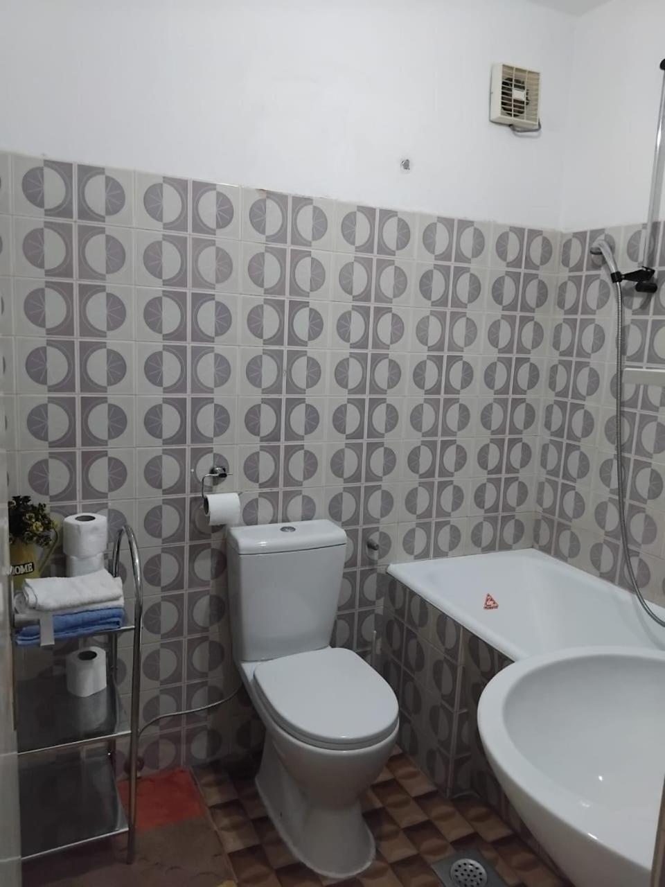 Apartments Maki Tivat Exterior photo