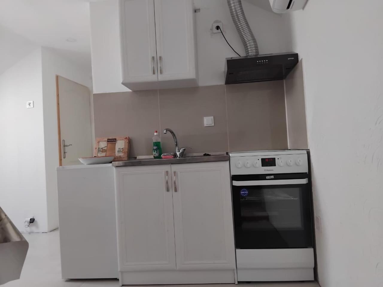 Apartments Maki Tivat Exterior photo
